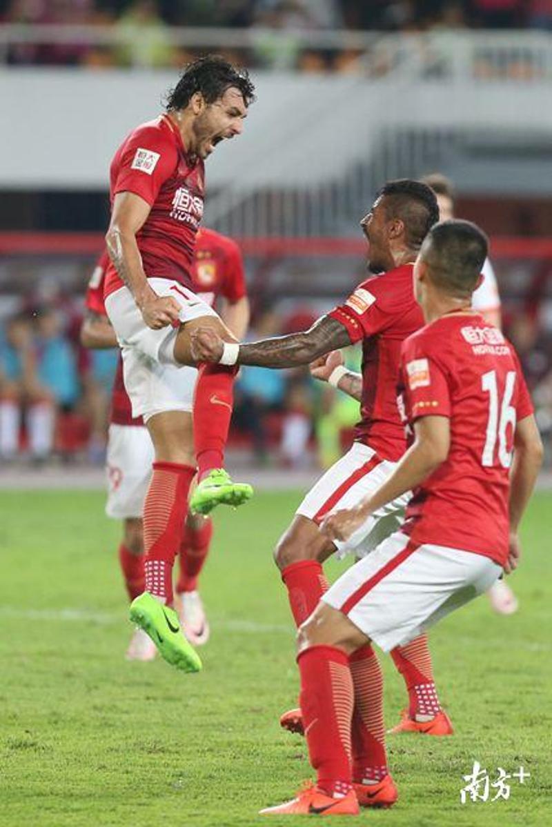 广州恒大迎来惊险一役,逆转胜利震撼全场 广州恒大迎来惊险一役,逆转胜利震撼全场