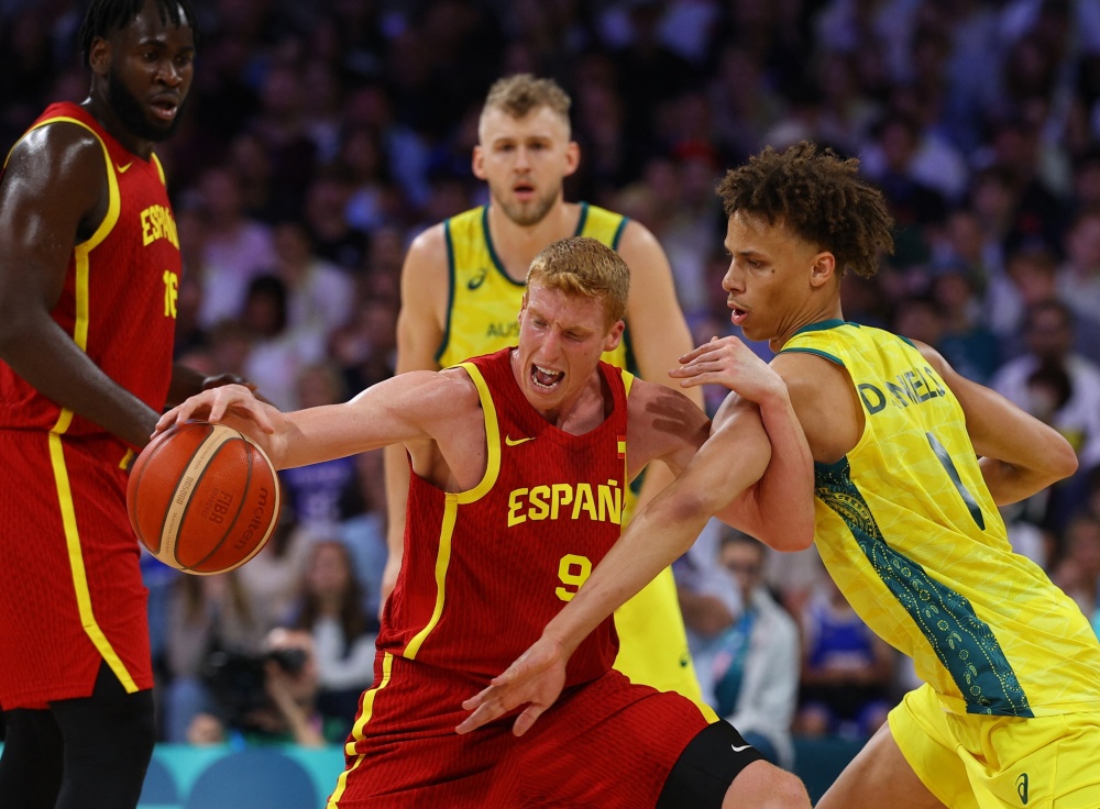 西班牙男篮击败澳大利亚获得胜利 西班牙男篮击败澳大利亚获得胜利