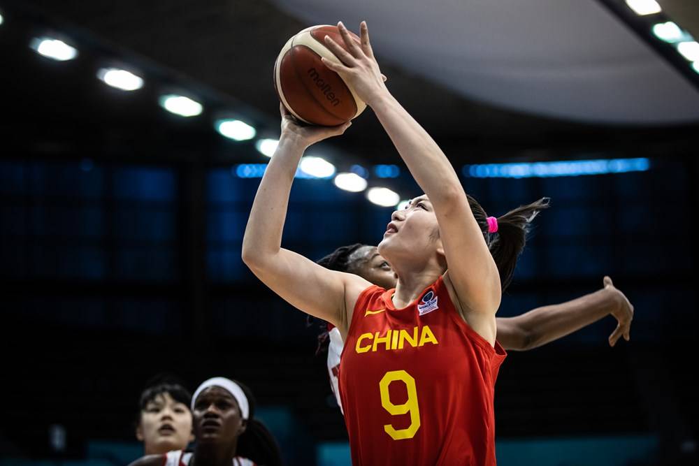 意大利女篮力克希腊，成功挺进世界杯八强