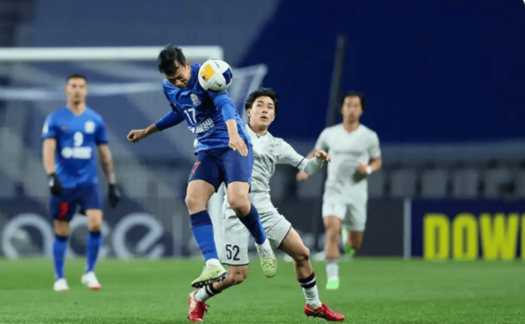 本赛季足球比赛中出现了多处悬念